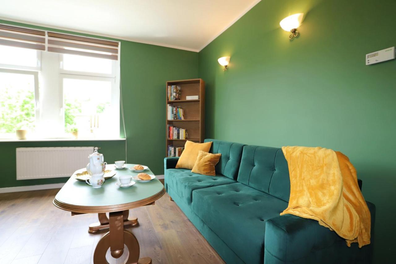 Apartament Stary Zdroj Wałbrzych Exteriör bild