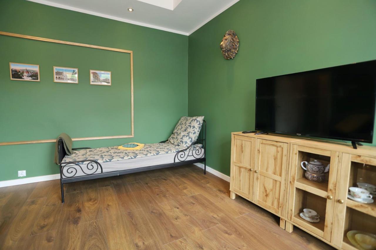 Apartament Stary Zdroj Wałbrzych Exteriör bild