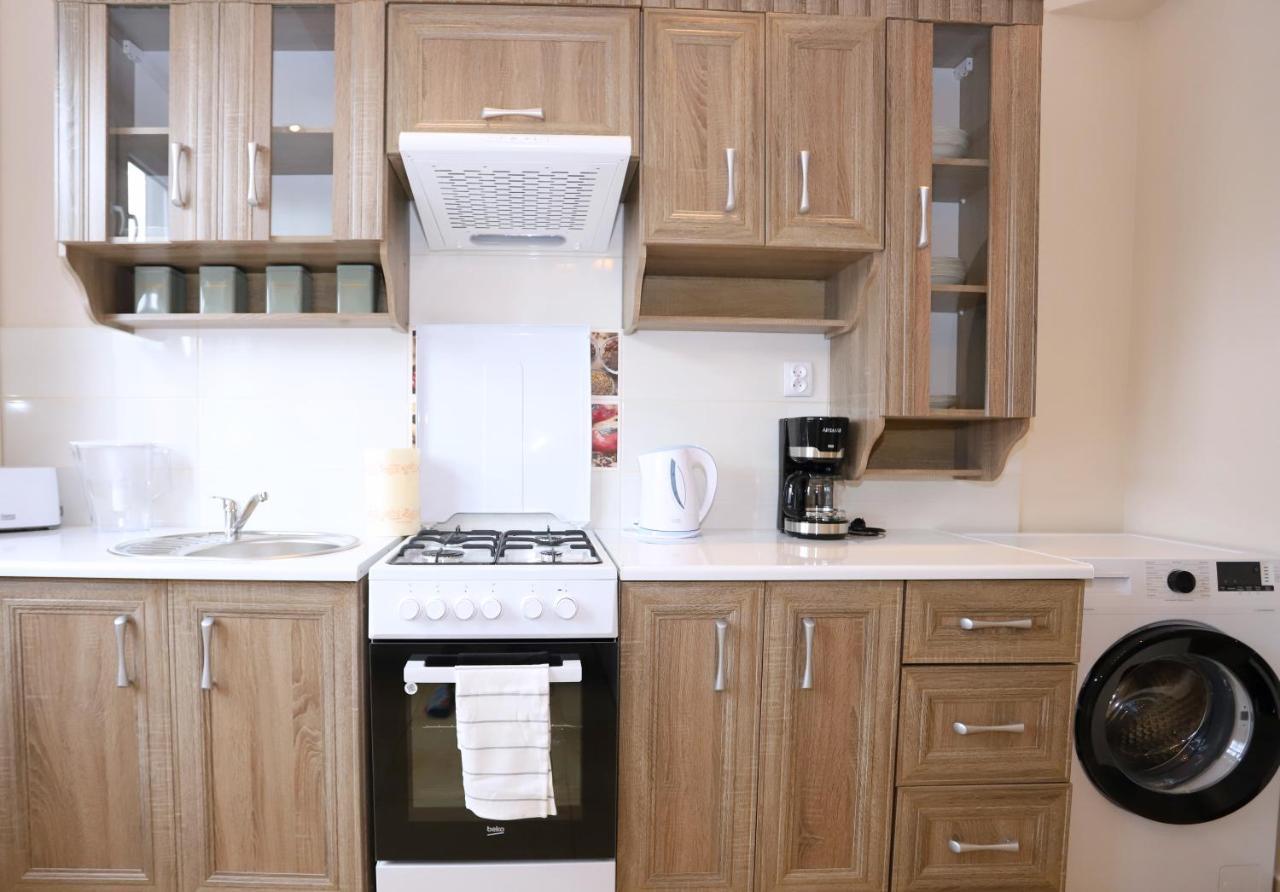 Apartament Stary Zdroj Wałbrzych Exteriör bild