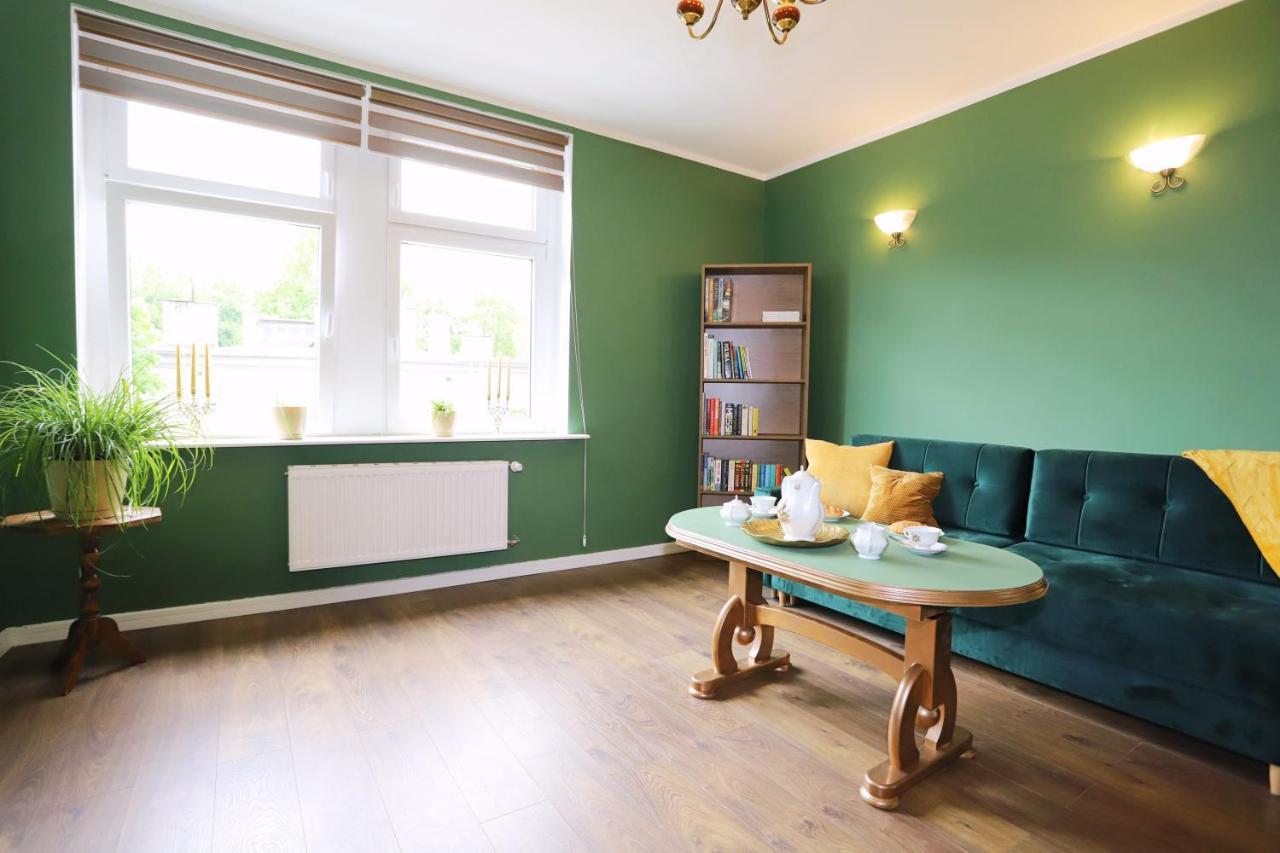 Apartament Stary Zdroj Wałbrzych Exteriör bild