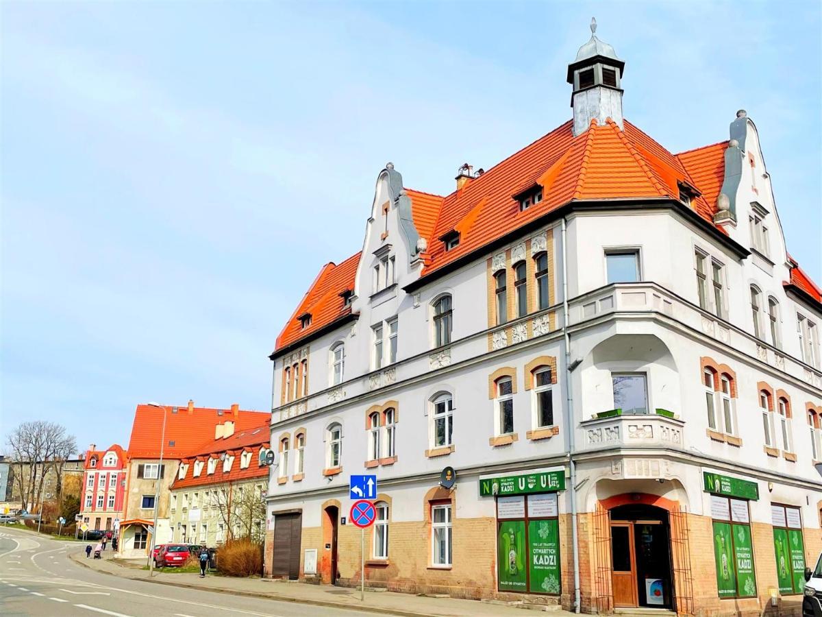 Apartament Stary Zdroj Wałbrzych Exteriör bild